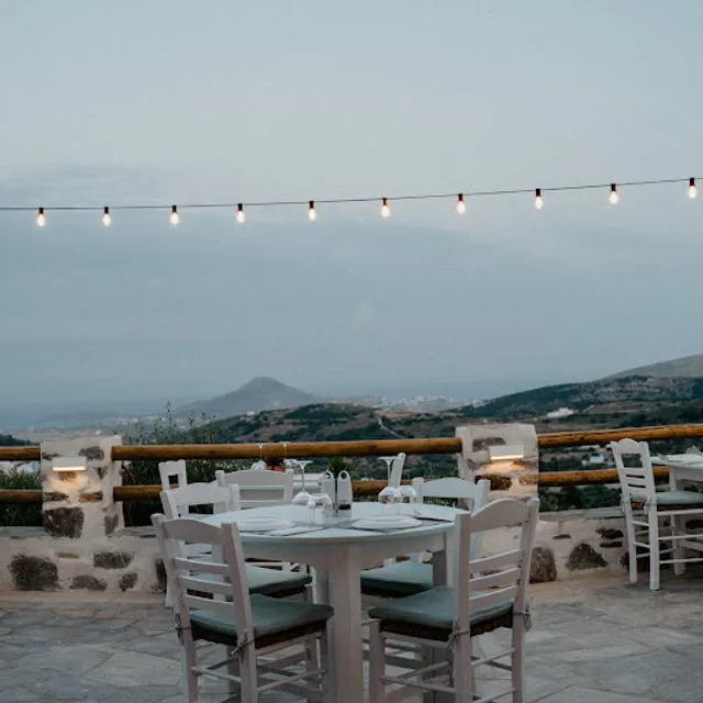 Santa Pacou Restaurant