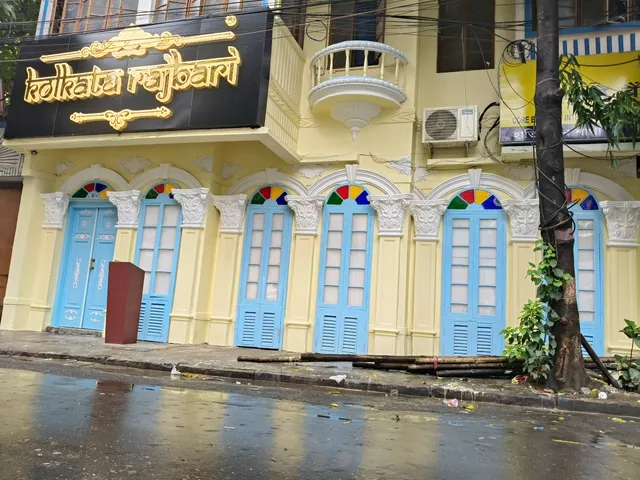 Kolkata Rajbari-Hatibagan