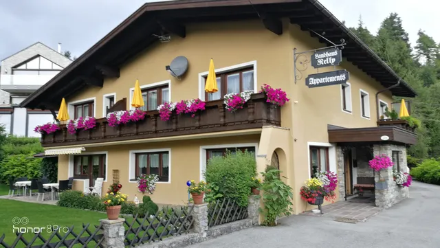 Landhaus Relly Fam Birkl