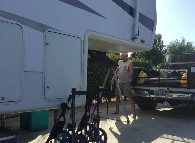 Lakes RV & Golf Resort