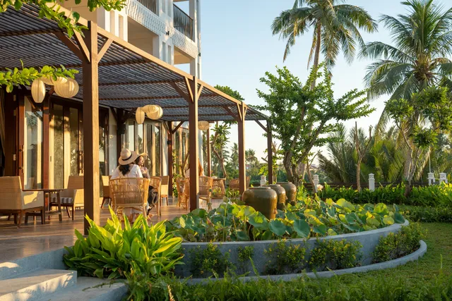 Little Oasis . An Eco Friendly Hotel & Spa