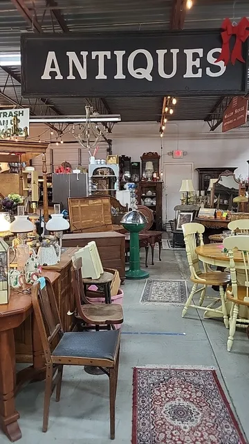 Antique Extravaganza/ Wolfys Furniture and Stuff