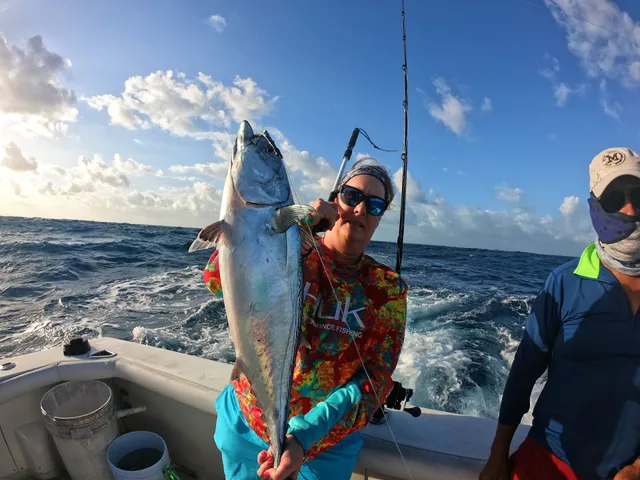 Mareva Fishing Cancun Charters