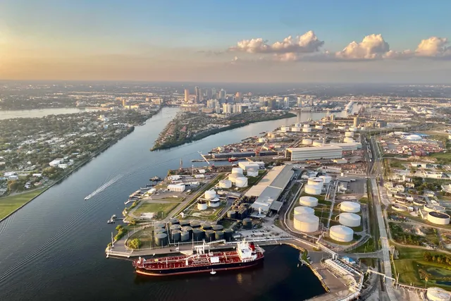 Port Tampa Bay