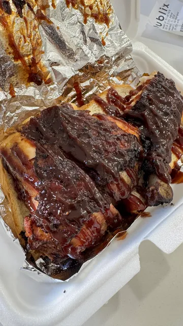 Fred's World Famous BBQ and Souse