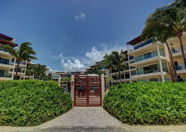 The Elements, Playa Del Carmen, Mexico