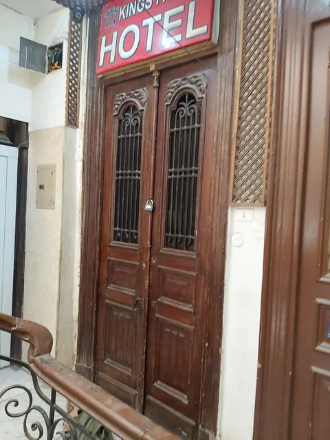 Kings Palace Hostel