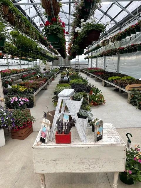 Von Bergen's Country Market