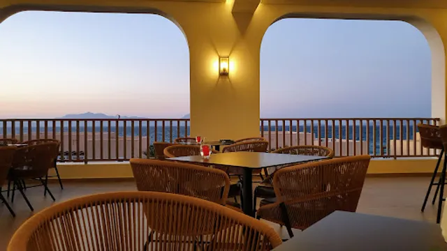 Mosaico Gastro Wine Bar