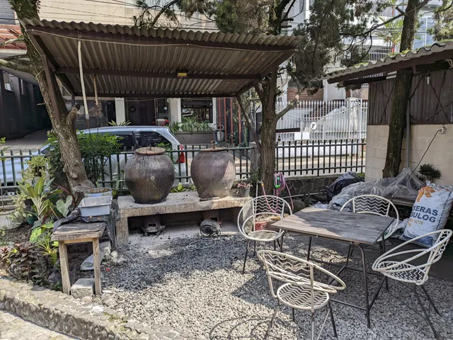 Olly Hai Chicken Rice & Hai Tea