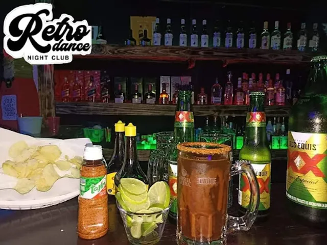 Retro Dance Night Club