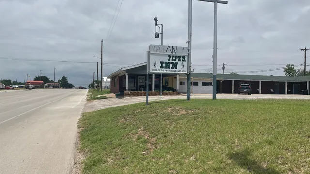 PIPER INN Motel