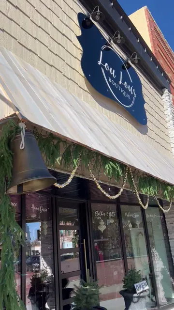 Lou Lou's Boutique