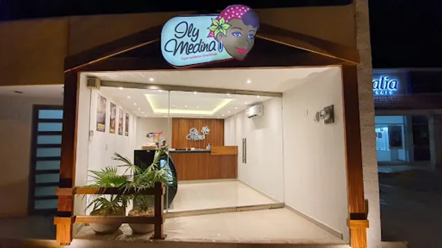 Ily Medina Altabrisa