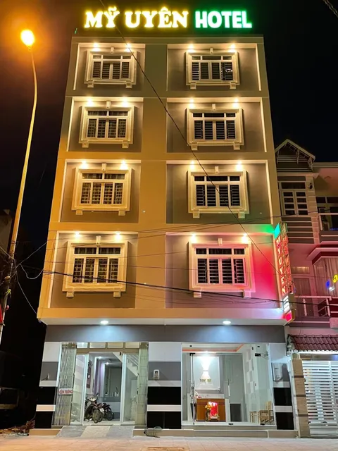 Khách Sạn Mỹ Uyên