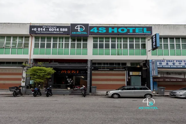 Capital O 90674 4S Hotel