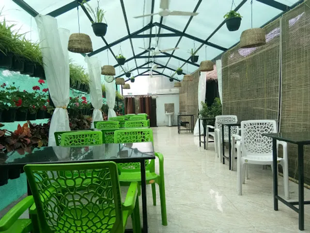 7 HILLS SHESHADRI GARDEN RESTAURANT (SINCE 1983)
