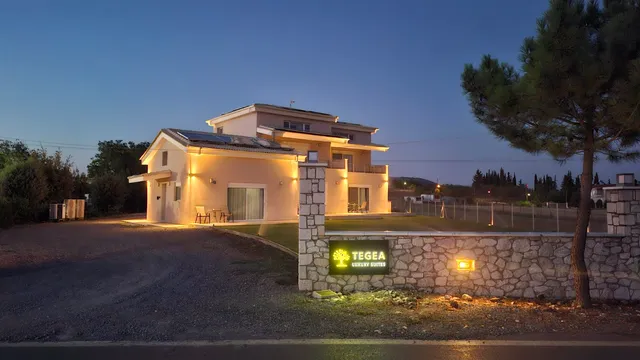 Tegea Luxury suites