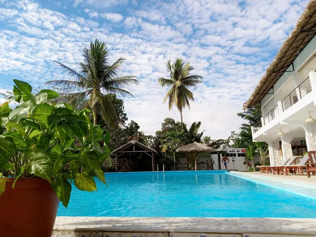 Hôtel Vatobe Mahajanga - Piscine & Restaurant