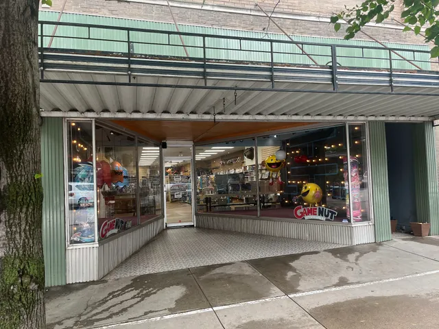 Game Nut Entertainment - Mass St location