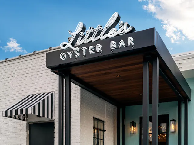 Little’s Oyster Bar