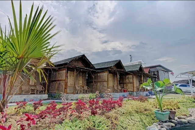 Villa Rumah Bambu Trawas