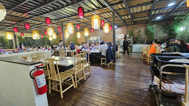 Restaurante Arcoiris 彩虹堂餐厅 la verdadera esencia de la comida china