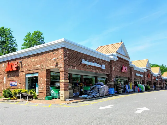 Costello's Ace Hardware of Nesconset