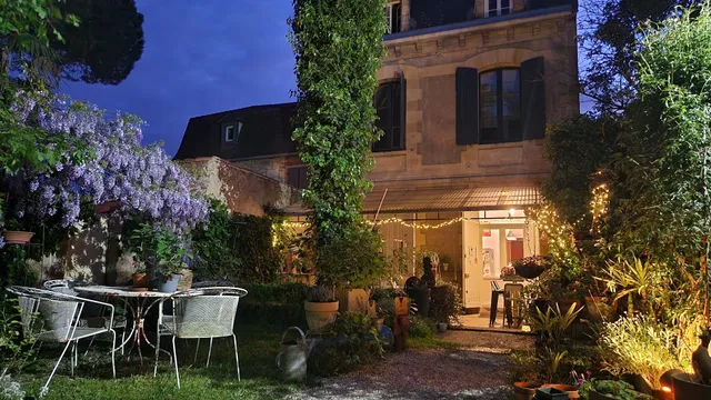Madeleine Bergerac Guest Room