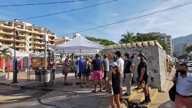 Olas Altas Saturday Market