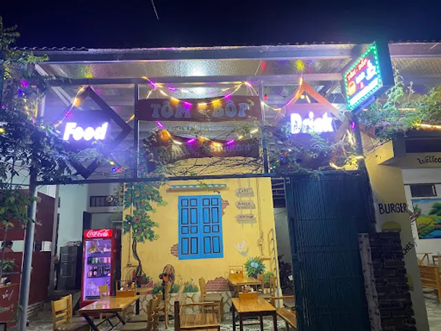 Tôm Bôp Bar - Restaurant