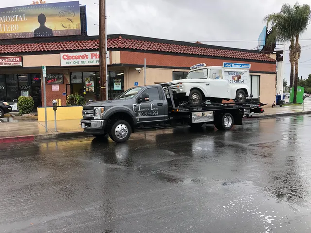 Titanium Towing