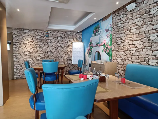 Gulmohar Grand Restaurant