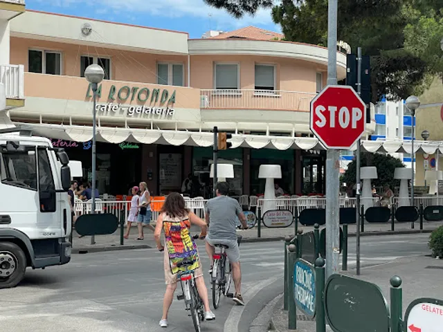 Café Gelateria La Rotonda