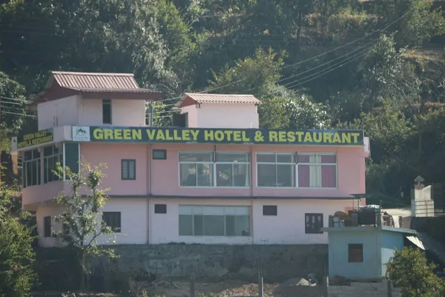 OYO 46598 Green Valley