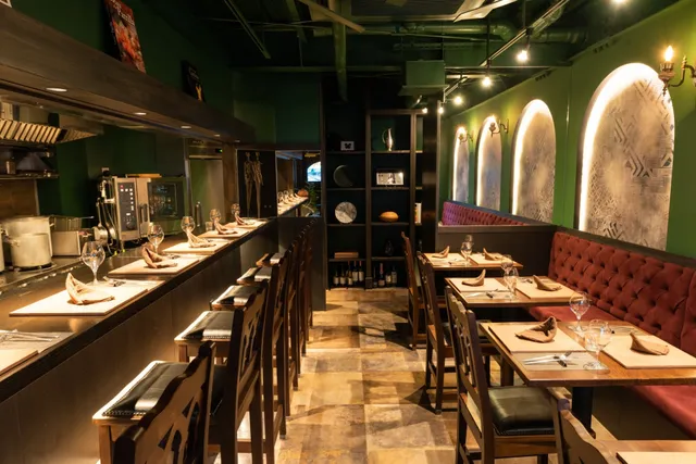 REY peruvian cuisine