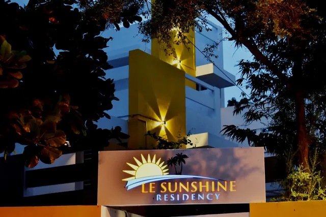 LE SUNSHINE RESIDENCY