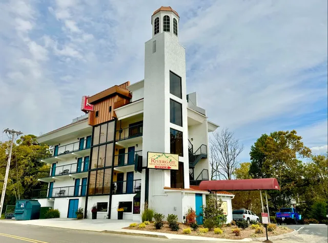 Rivergate Mountain Lodge