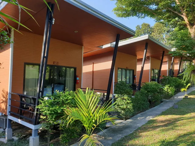 Plawan Lipe Bungalows