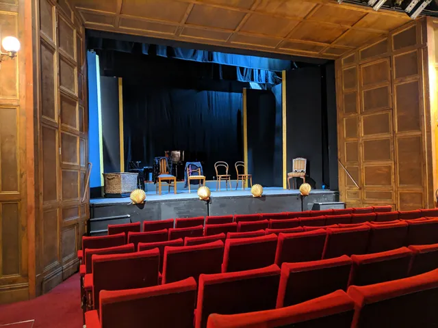 The Genesian Theatre Company Inc