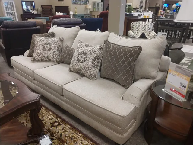 Windsor Place Shopping Center