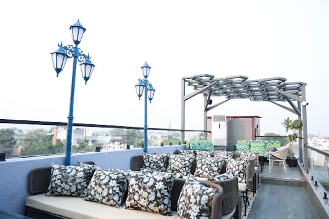 Altitude Rooftop Restaurant & Lounge