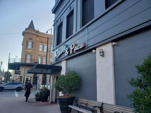 Rudy & Paco Restaurant and Bar