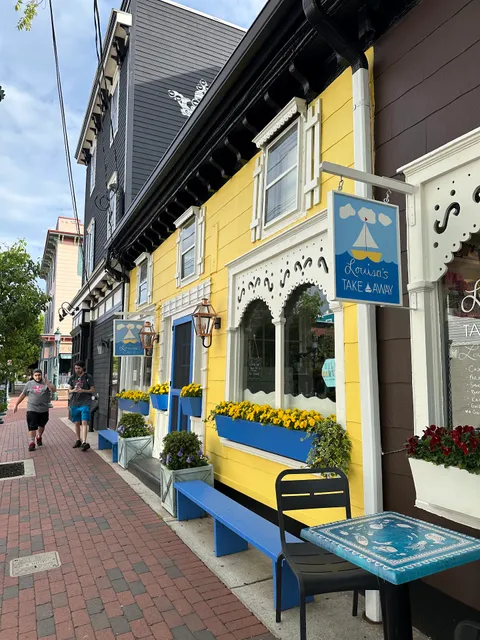 Louisa's Chocolate Bar