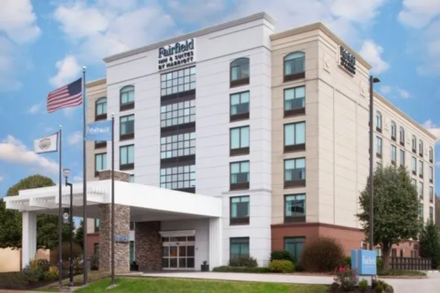 Fairfield by Marriott Inn & Suites Charleston
