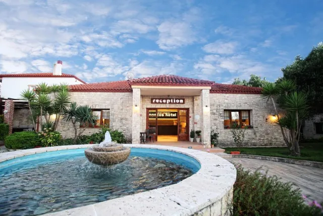 Nostos Hotel