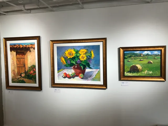 Pacific Edge Gallery
