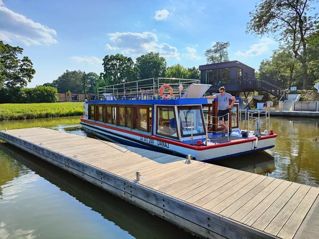 Půjčovna lodí přístav Veselí nad Moravou