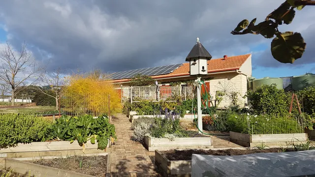 THE Gatehouse at Villa Raedward