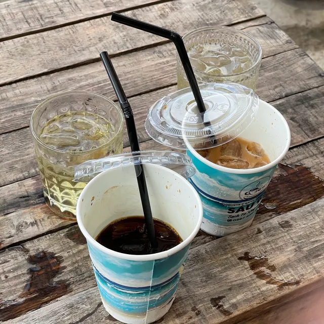 Tiệm cà phê sáu lisp